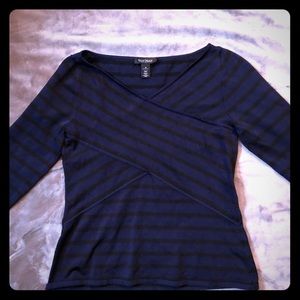 💙White House Black Market Black & Blue Stripe Top